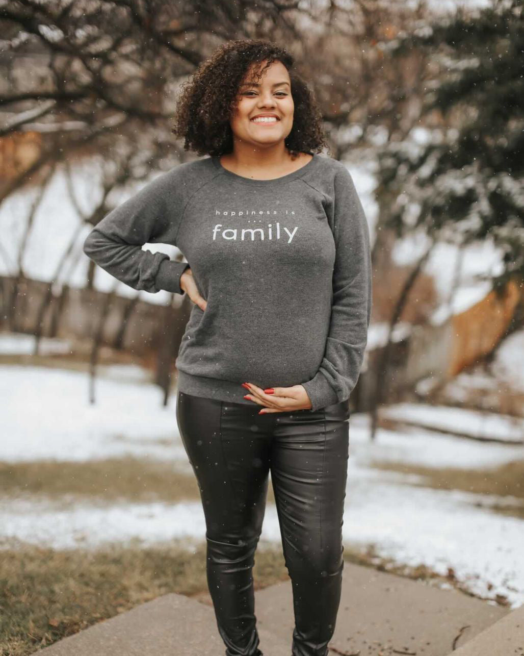 Women&#39;s Family Crew Sweatshirt, Charcoal